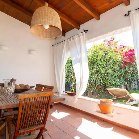 Villa S'oru E Mari Boutique House