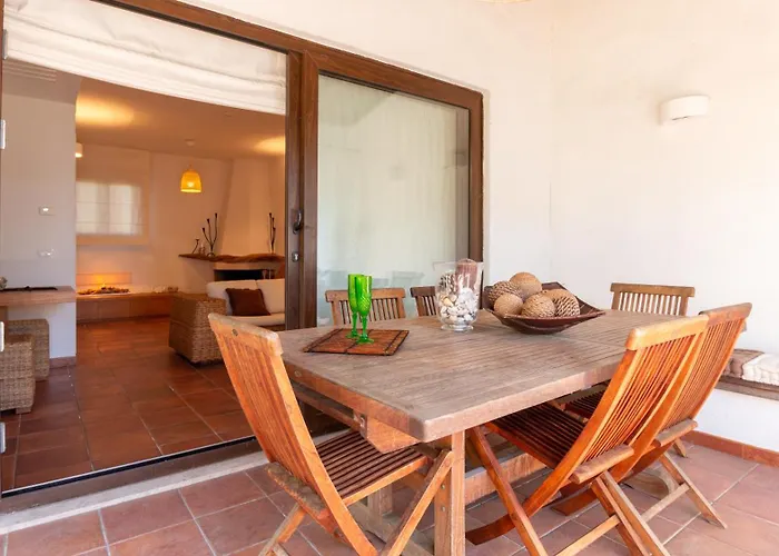 Villa S'oru E Mari Boutique House *