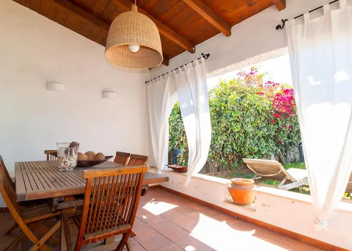 Villa S'oru E Mari Boutique House